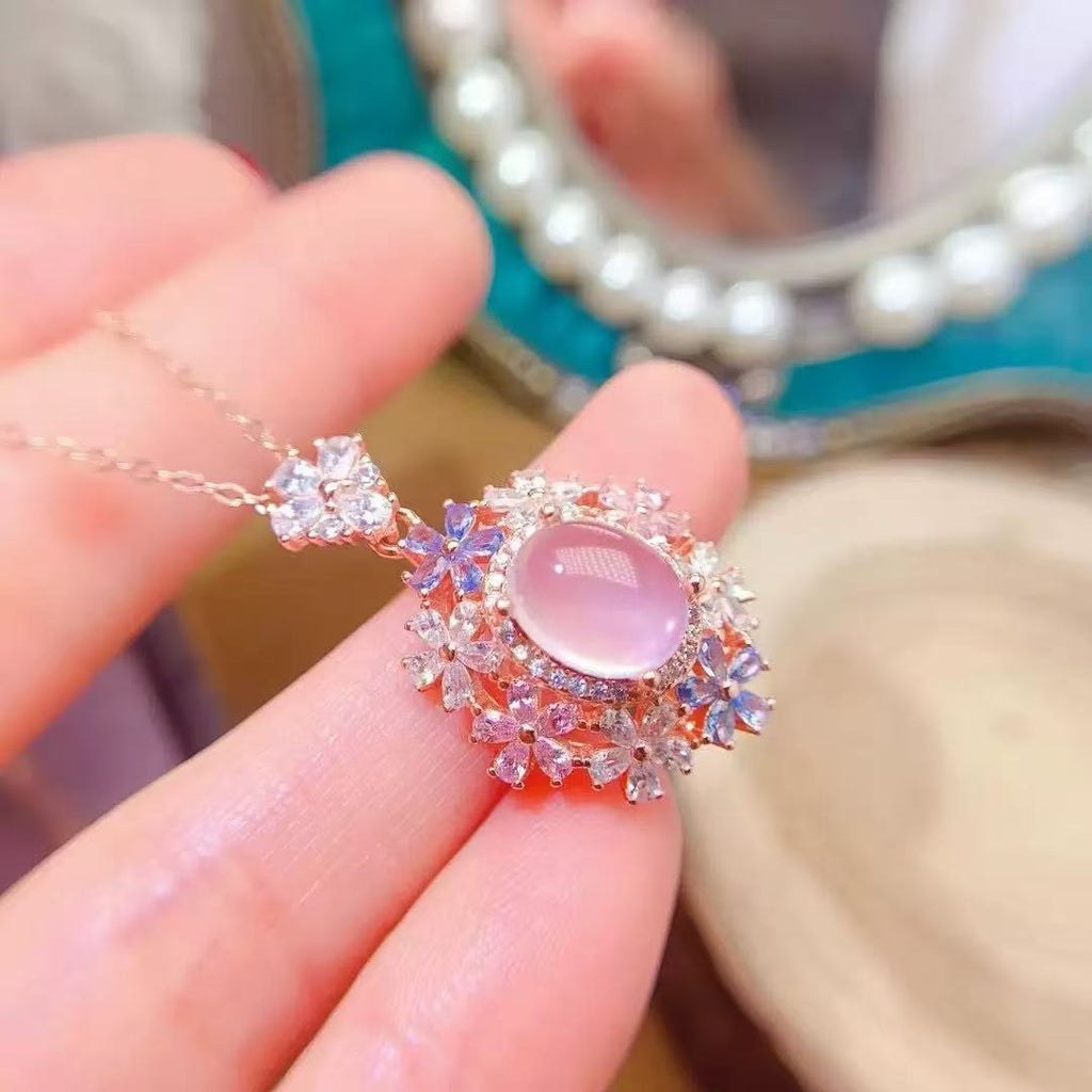 Natural Rose Quartz Sweetheart Floral Halo Pendant — 18k Rose Gold Vermeil